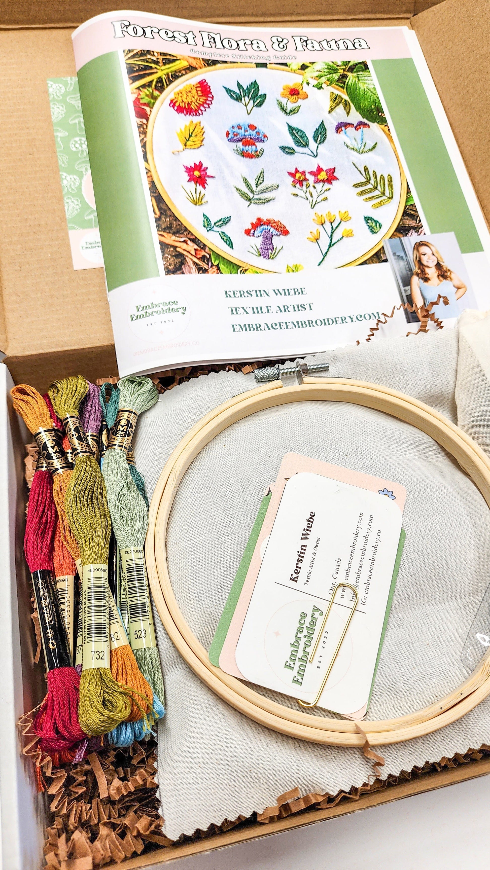 Embrace Embroidery Embroidery Kit Forest Flora & Fauna- Complete DIY Embroidery Kit