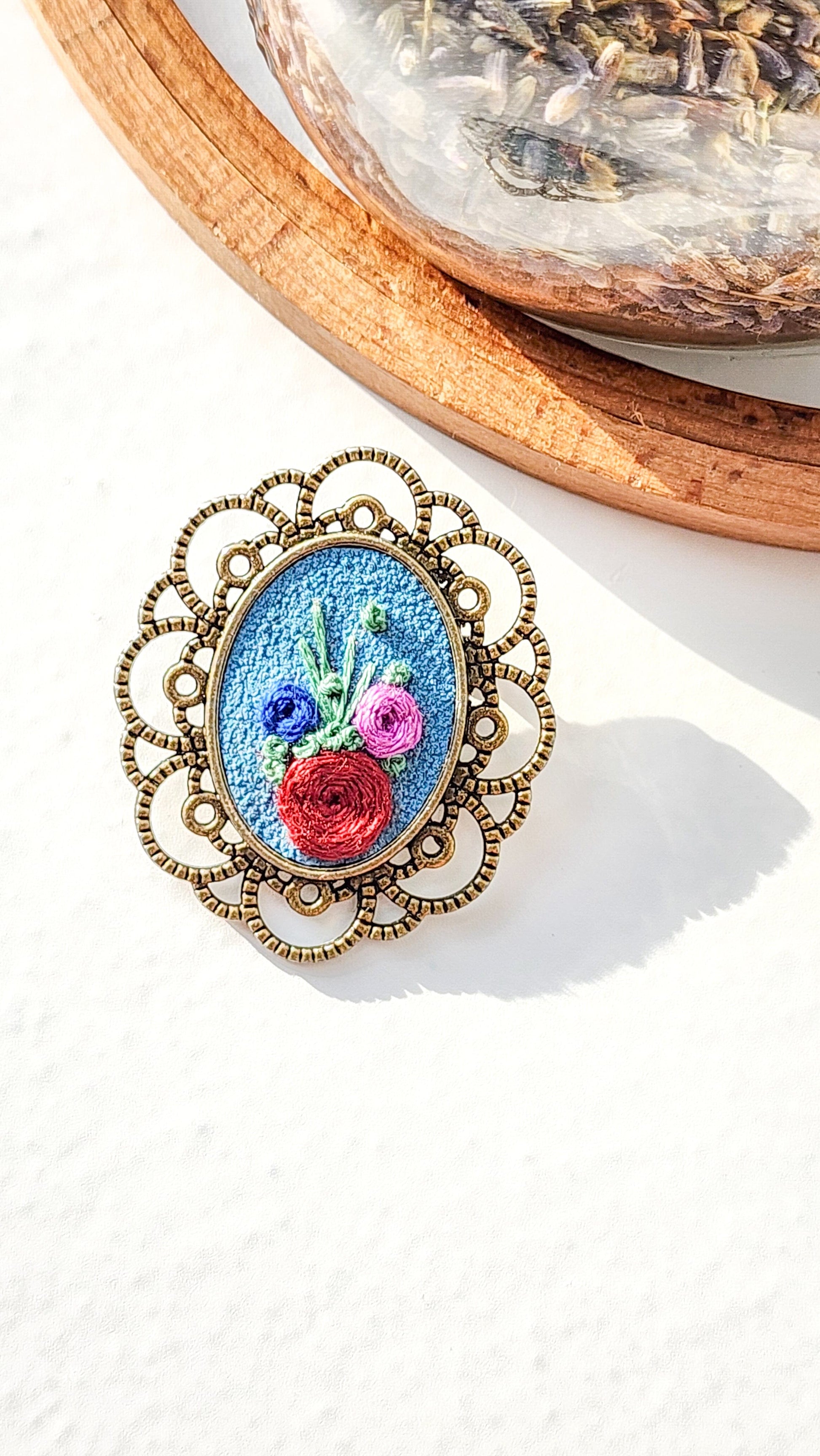 Embrace Embroidery Brooch Hand Embroidered Rose Bouquet Brooch